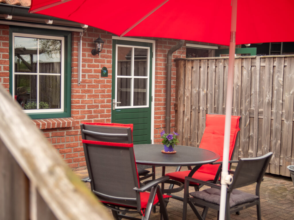 Buitenterras - De Veldzijde, Vakantiehuisjes en Mini Camping Losser